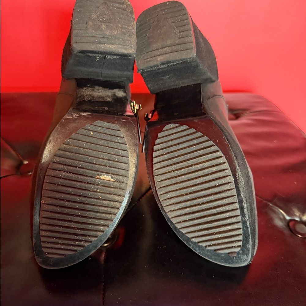 John Fluevog Black Leather Platform Ankle Boots - Picture 8 of 8
